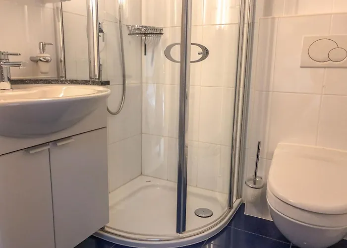 Snowflake By Interhome شقة جريندلوالد